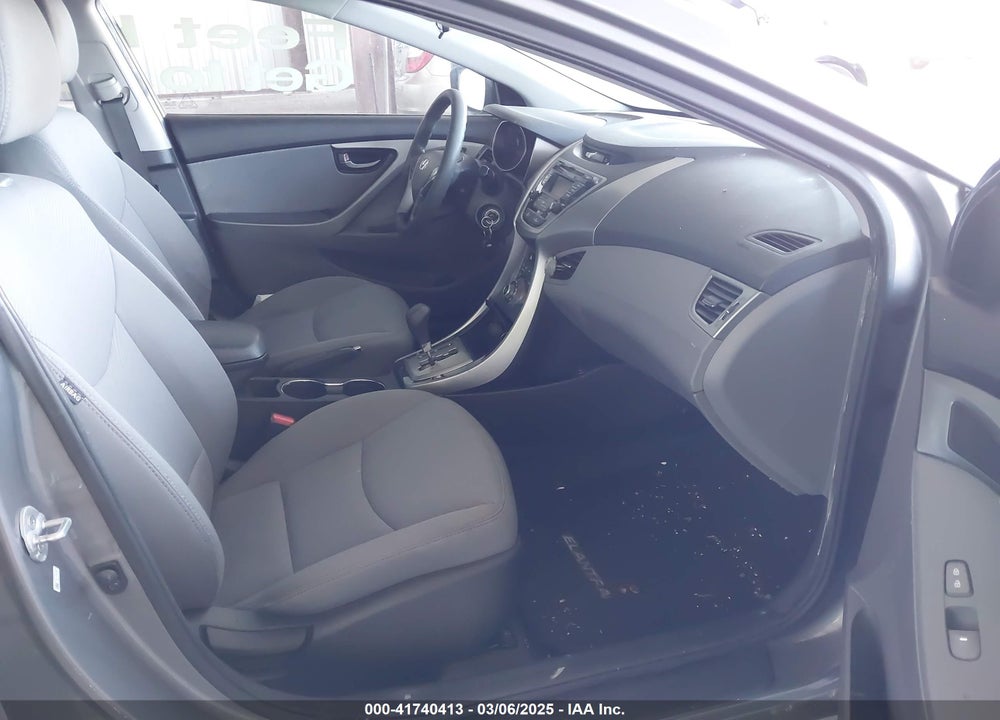 2013 HYUNDAI ELANTRA VIN: 5NPDH4AE7DH297711