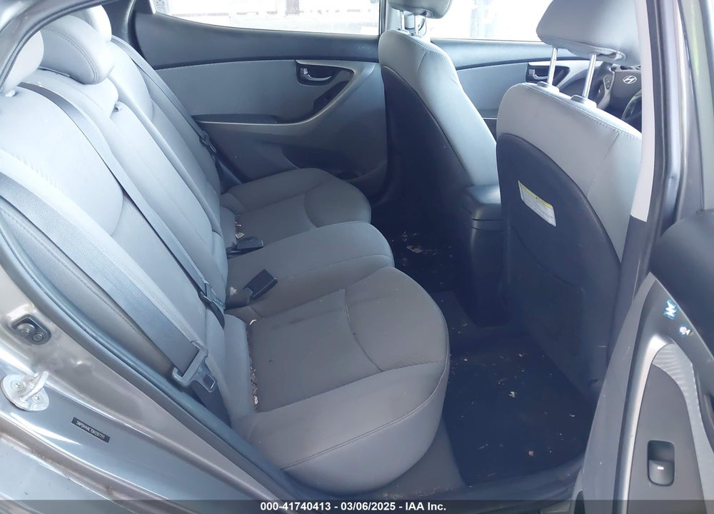 2013 HYUNDAI ELANTRA VIN: 5NPDH4AE7DH297711
