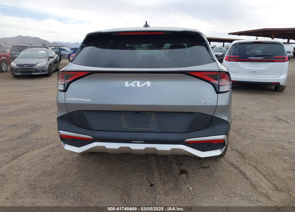 2023 KIA SPORTAGE LX VIN: KNDPUCAF6P7136772