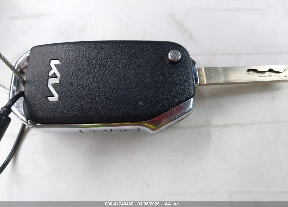 2023 KIA SPORTAGE LX VIN: KNDPUCAF6P7136772