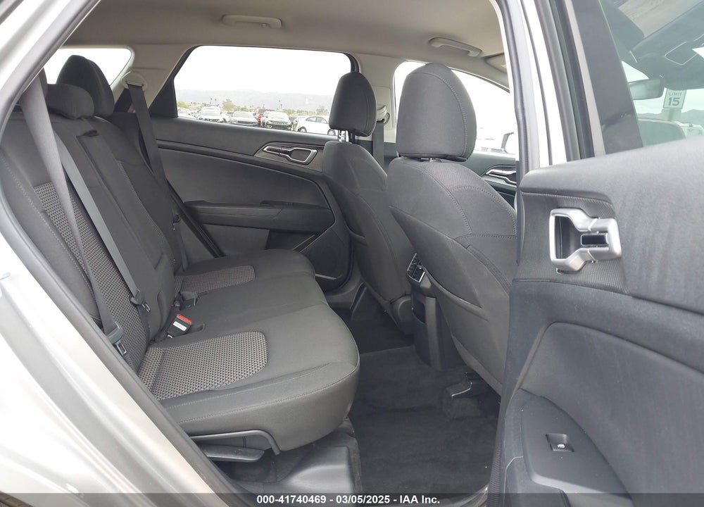 2023 KIA SPORTAGE LX VIN: KNDPUCAF6P7136772