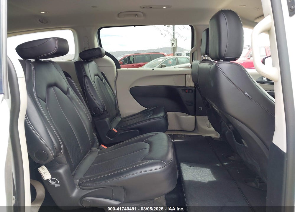 2024 CHRYSLER PACIFICA TOURING L VIN: 2C4RC1BG6RR129748