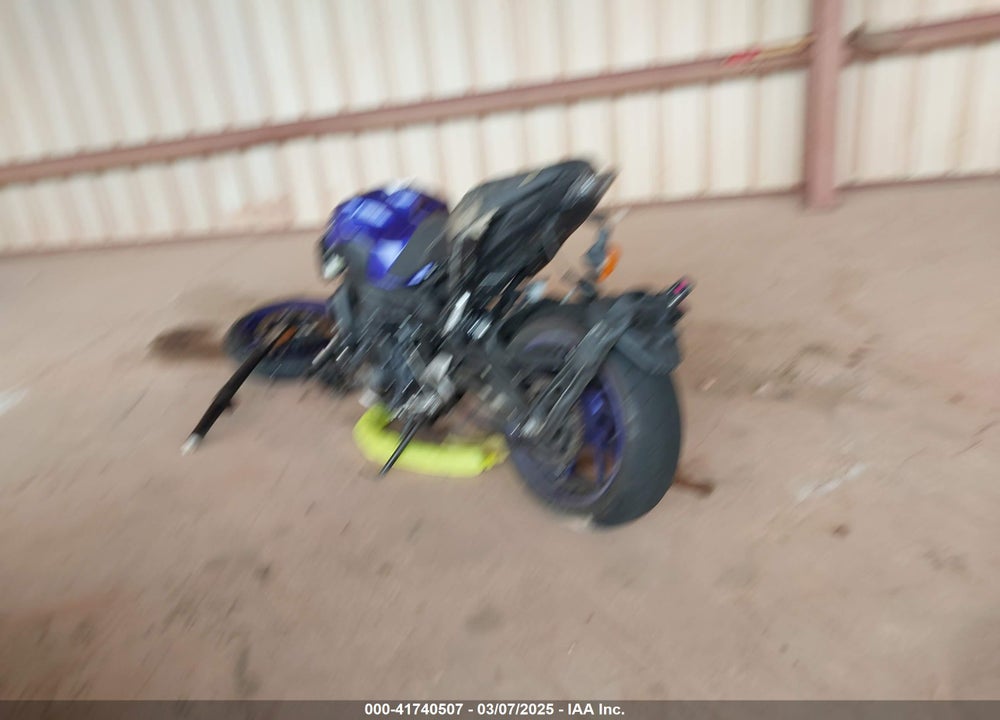 2019 YAMAHA MT09 VIN: JYARN53E7KA004701