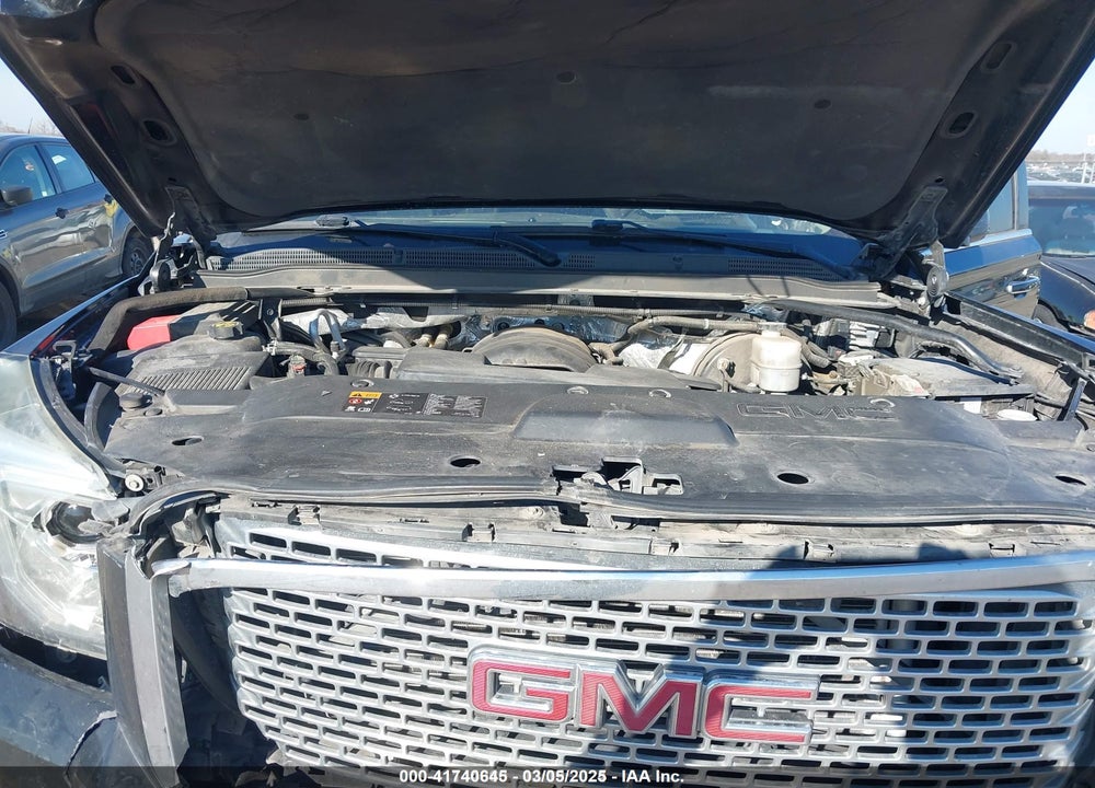 2016 GMC YUKON XL DENALI VIN: 1GKS2HKJ7GR137146