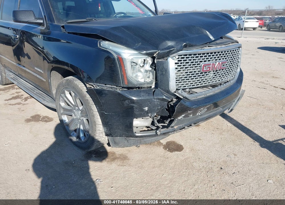 2016 GMC YUKON XL DENALI VIN: 1GKS2HKJ7GR137146