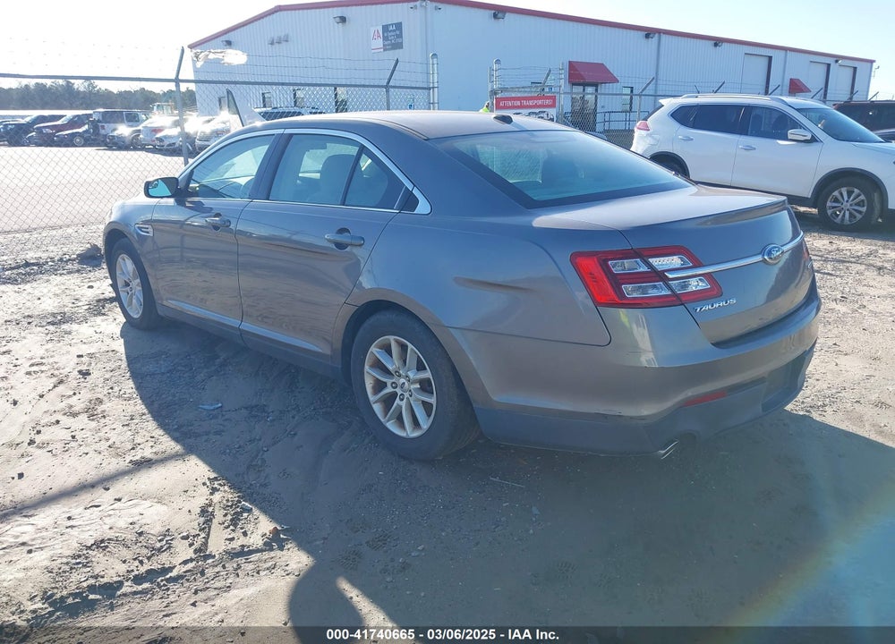 2013 FORD TAURUS VIN: 1FAHP2D82DG213755