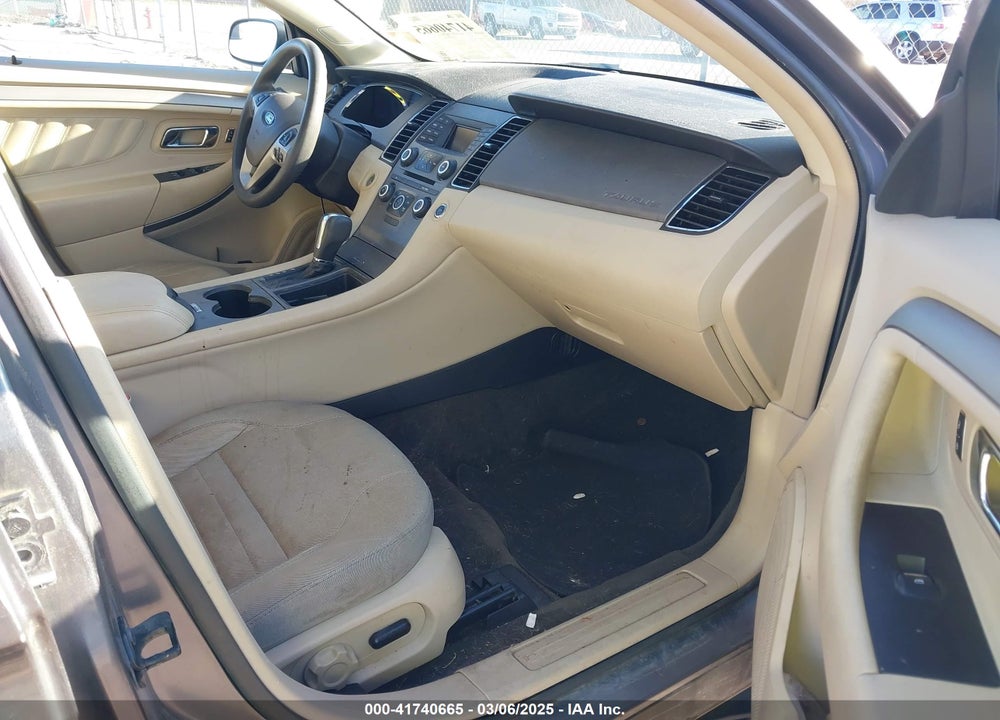 2013 FORD TAURUS VIN: 1FAHP2D82DG213755