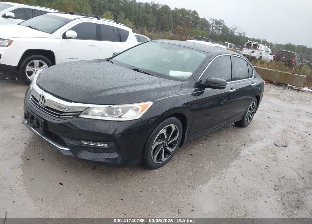 2017 HONDA ACCORD VIN: 1HGCR3F80HA006552