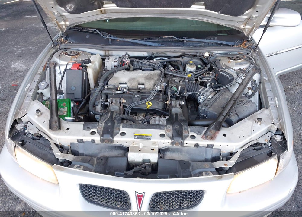 2002 PONTIAC GRAND PRIX VIN: 1G2WK52J92F258268
