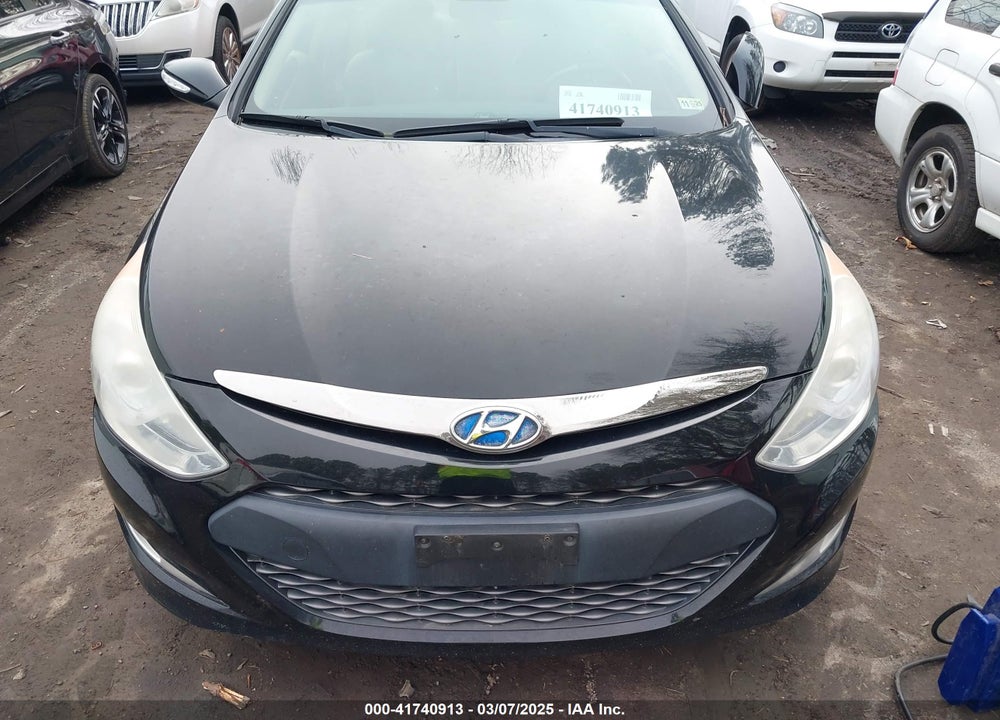 2012 HYUNDAI SONATA HYBRID VIN: KMHEC4A42CA025451