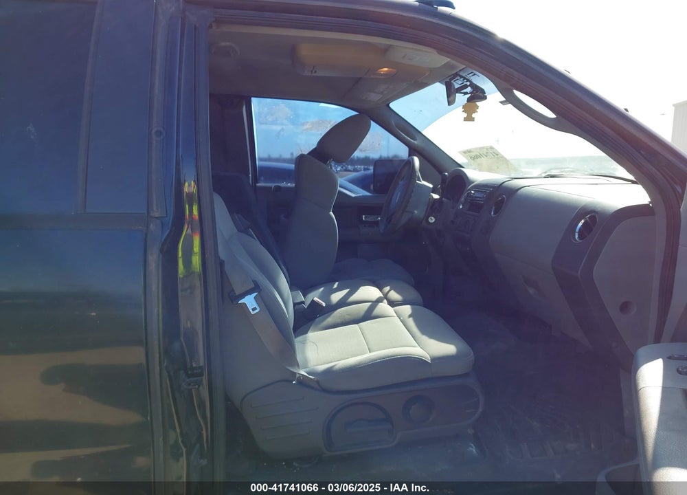 2005 FORD F-150 STX/XL/XLT VIN: 1FTRX12W75FA20387