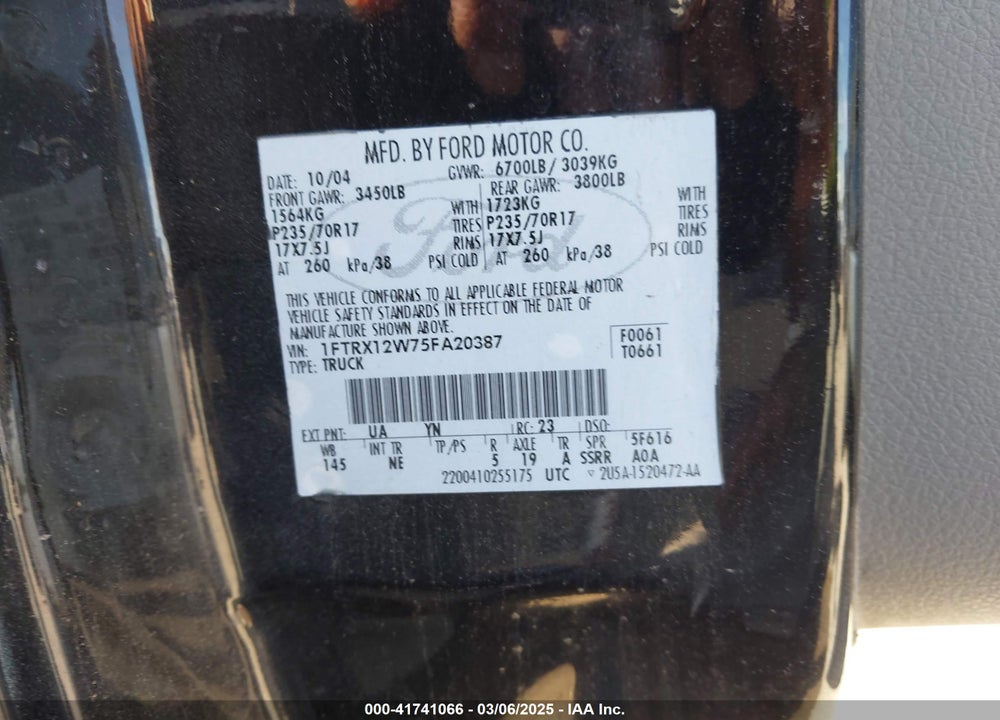 2005 FORD F-150 STX/XL/XLT VIN: 1FTRX12W75FA20387