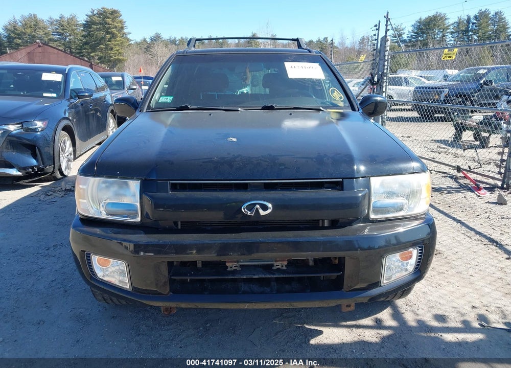 2002 INFINITI QX4 LUXURY VIN: JNRDR09Y12W261007