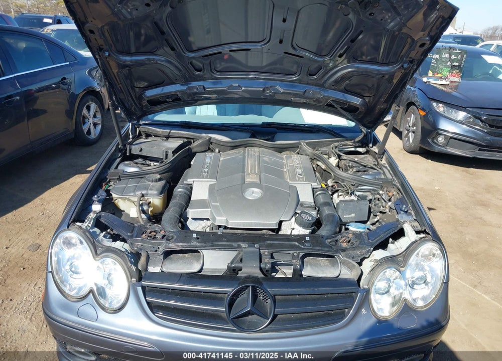 2005 MERCEDES-BENZ CLK 55 AMG VIN: WDBTK76G35T040484