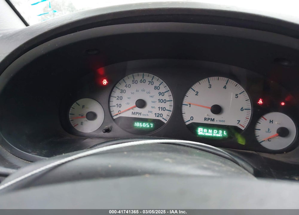 2006 DODGE GRAND CARAVAN VIN: 1D4GP24R56B735118