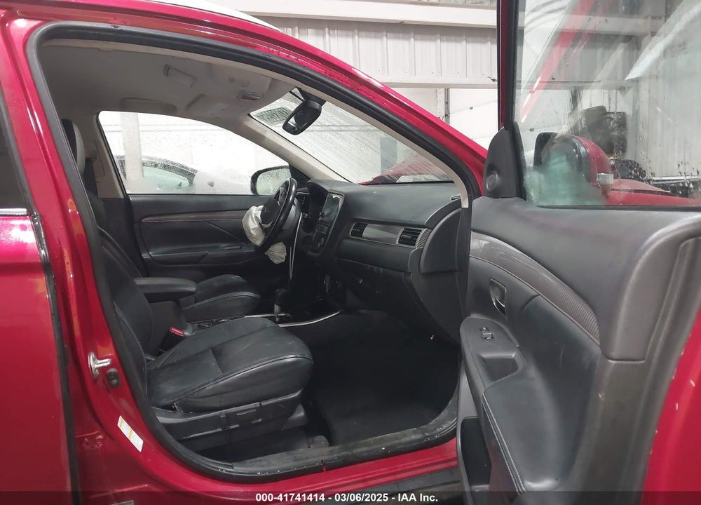 2019 MITSUBISHI OUTLANDER VIN: JA4AZ3A3XKZ041653