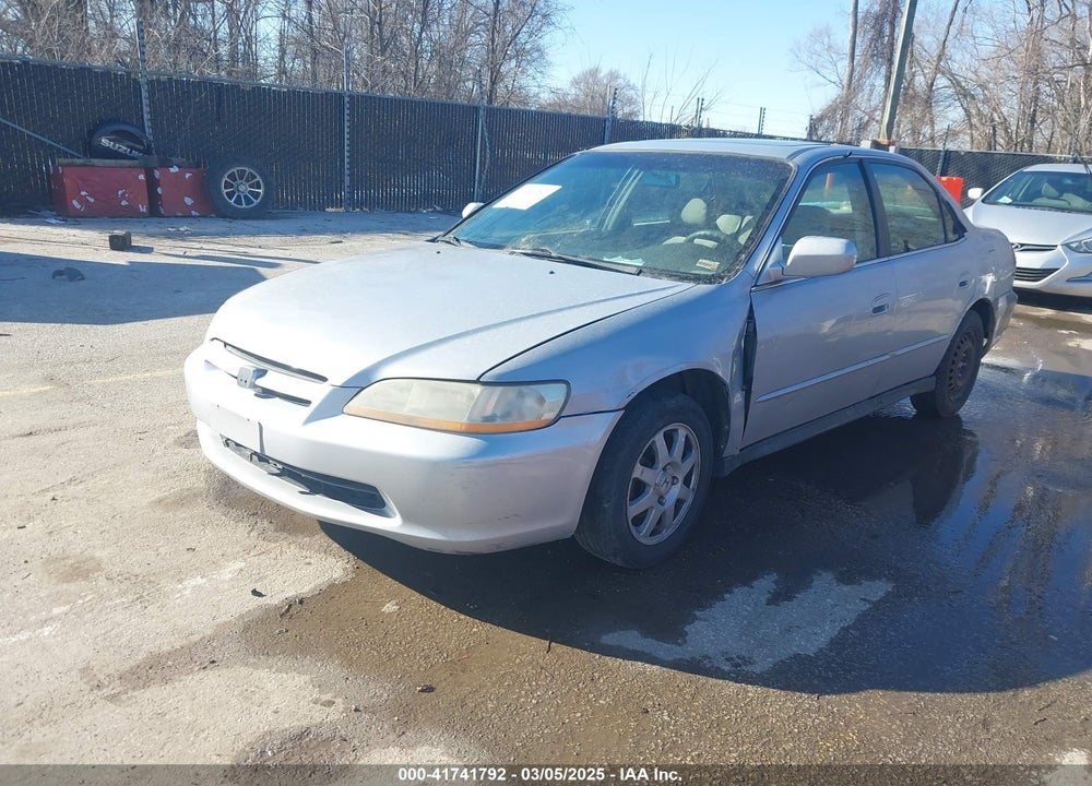 2002 HONDA ACCORD 2.3 EX/2.3 SE VIN: 1HGCG66822A126206