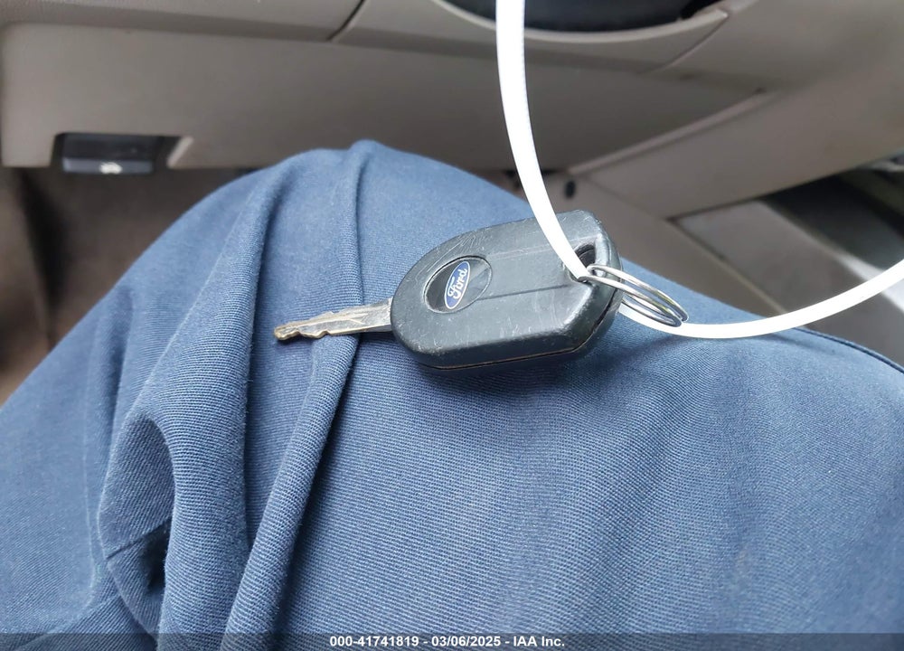 2010 FORD ESCAPE XLT VIN: 1FMCU0D71AKA55843