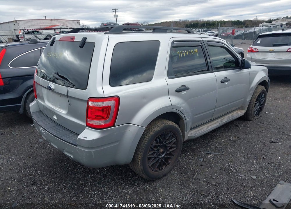 2010 FORD ESCAPE XLT VIN: 1FMCU0D71AKA55843