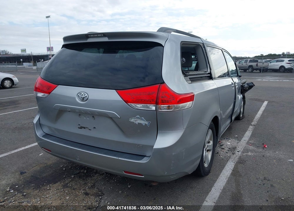 2012 TOYOTA SIENNA LE V6 8 PASSENGER VIN: 5TDKK3DCXCS187273