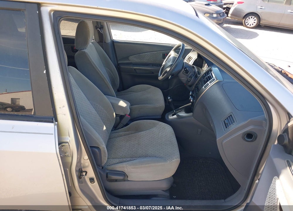 2005 HYUNDAI TUCSON GLS/LX VIN: KM8JN12D25U092185