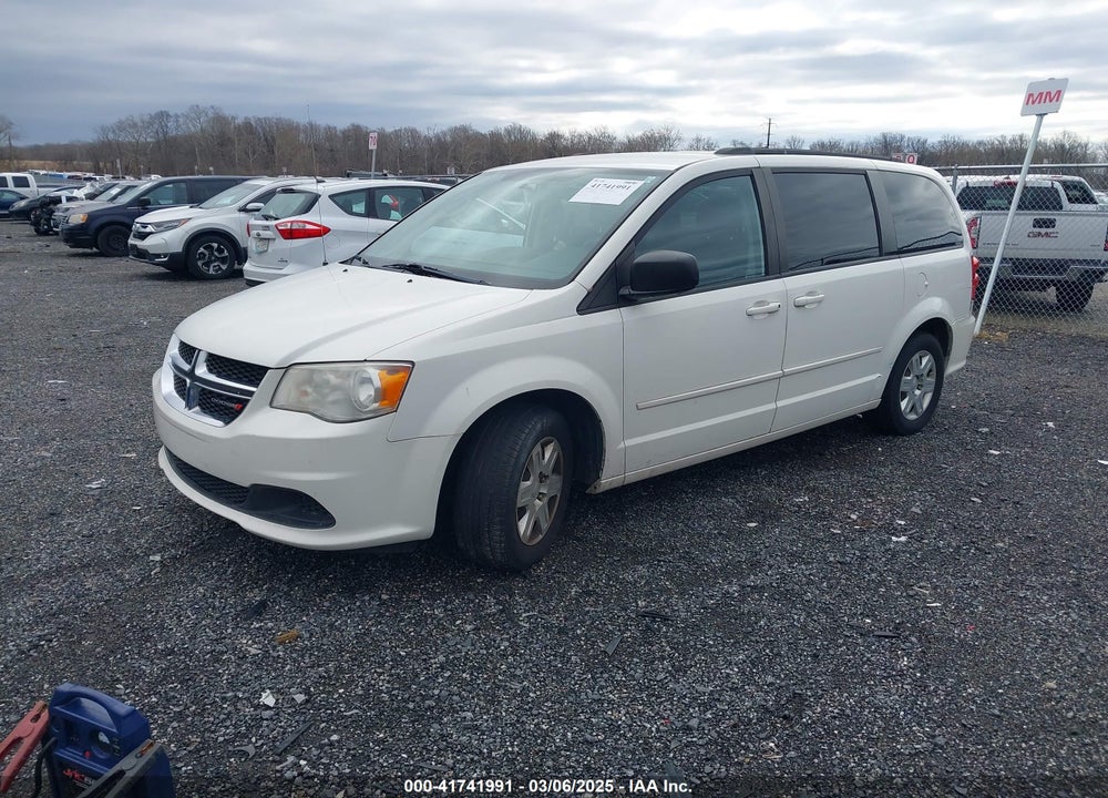 2011 DODGE GRAND CARAVAN VIN: 2D4RN4DGXBR611592