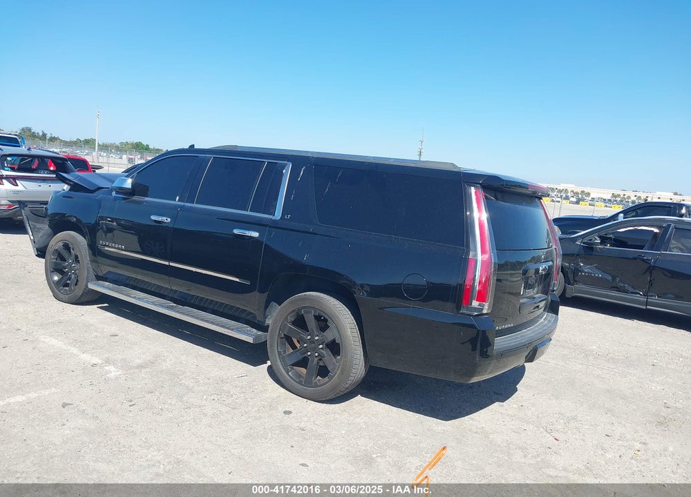 2019 CHEVROLET SUBURBAN VIN: 1GNSCHKC7KR180427