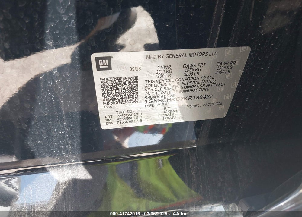 2019 CHEVROLET SUBURBAN VIN: 1GNSCHKC7KR180427