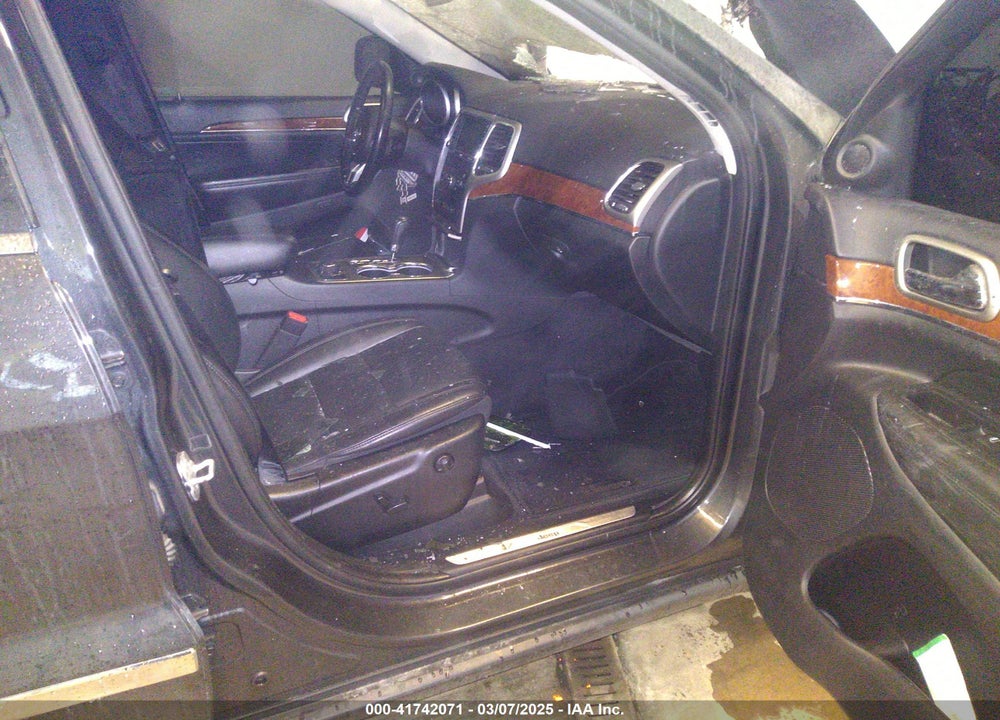 2011 JEEP GRAND CHEROKEE LIMITED VIN: 1J4RR5GG2BC562474
