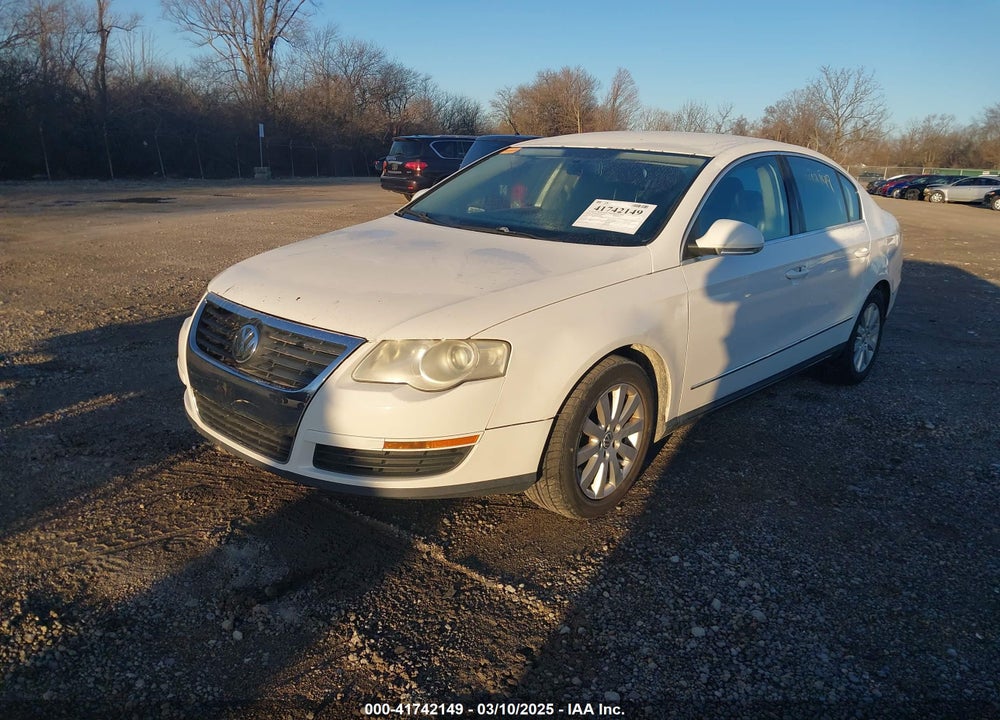 2008 VOLKSWAGEN PASSAT VIN: WVWJK73C78P120376