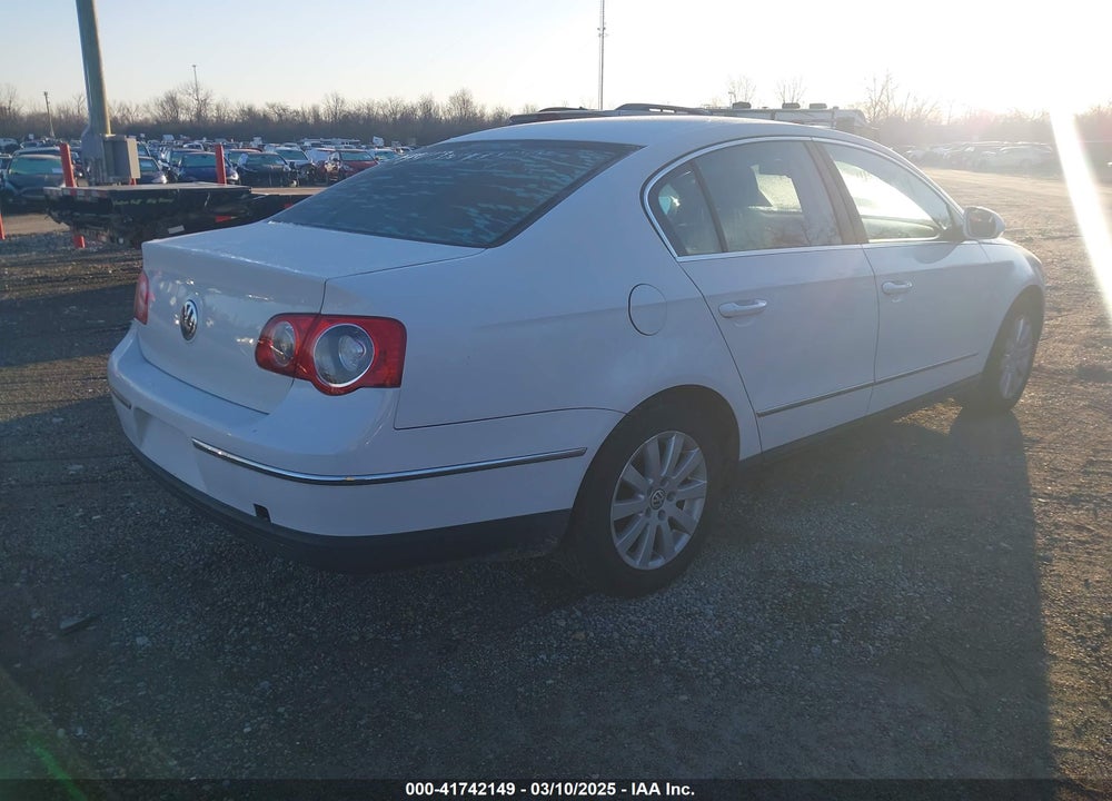 2008 VOLKSWAGEN PASSAT VIN: WVWJK73C78P120376