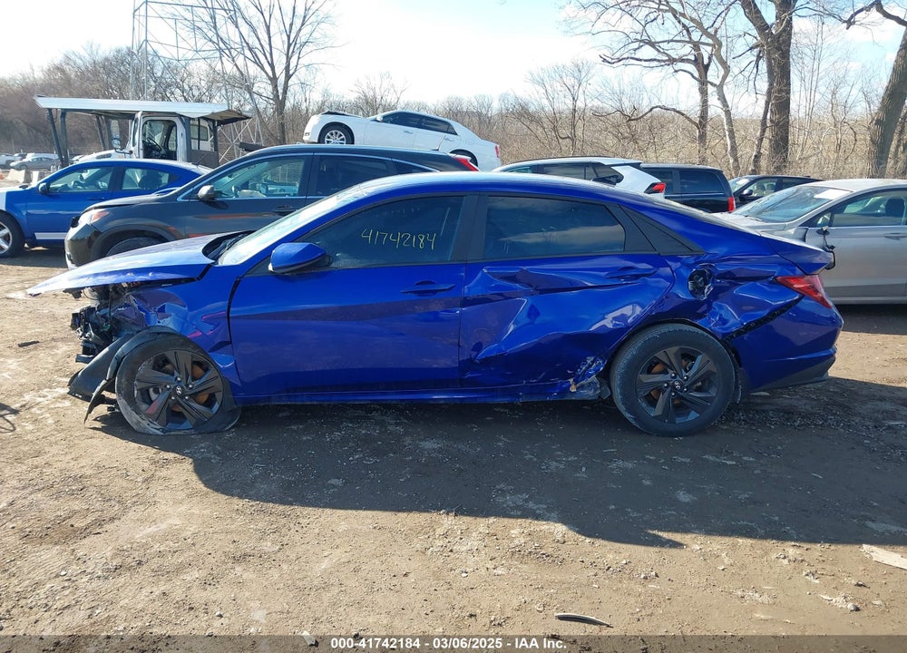 2023 HYUNDAI ELANTRA VIN: KMHLM4AG3PU593422