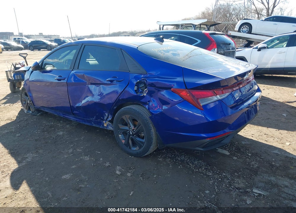 2023 HYUNDAI ELANTRA VIN: KMHLM4AG3PU593422