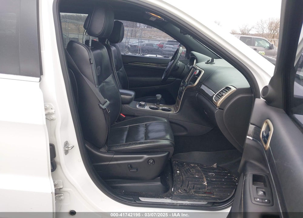 2014 JEEP GRAND CHEROKEE OVERLAND VIN: 1C4RJFCG2EC132473