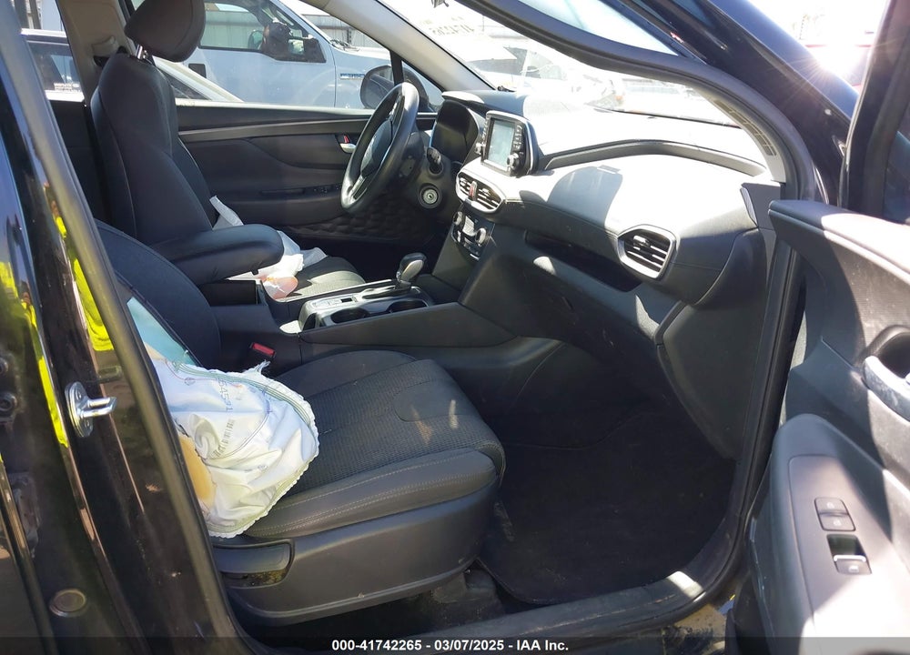 2020 HYUNDAI SANTA FE SE VIN: 5NMS23AD8LH189667