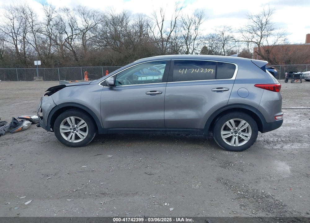2017 KIA SPORTAGE VIN: KNDPM3AC0H7098592