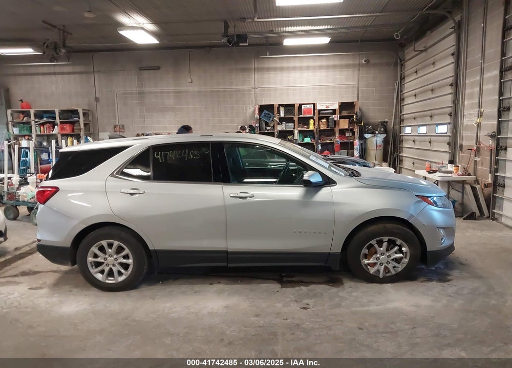 2018 CHEVROLET EQUINOX LT VIN: 2GNAXJEV9J6272086
