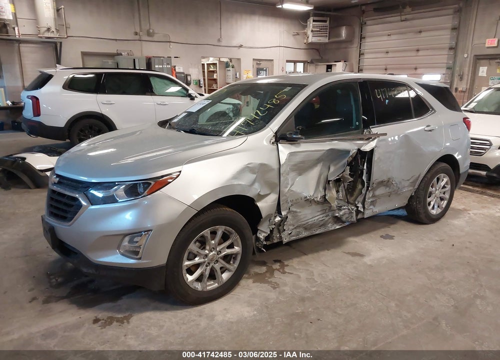 2018 CHEVROLET EQUINOX LT VIN: 2GNAXJEV9J6272086