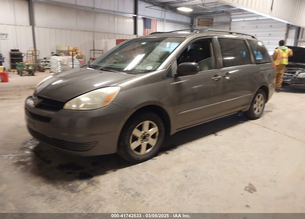2004 TOYOTA SIENNA LE VIN: 5TDZA23C74S120726