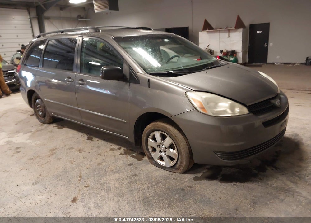 2004 TOYOTA SIENNA LE VIN: 5TDZA23C74S120726