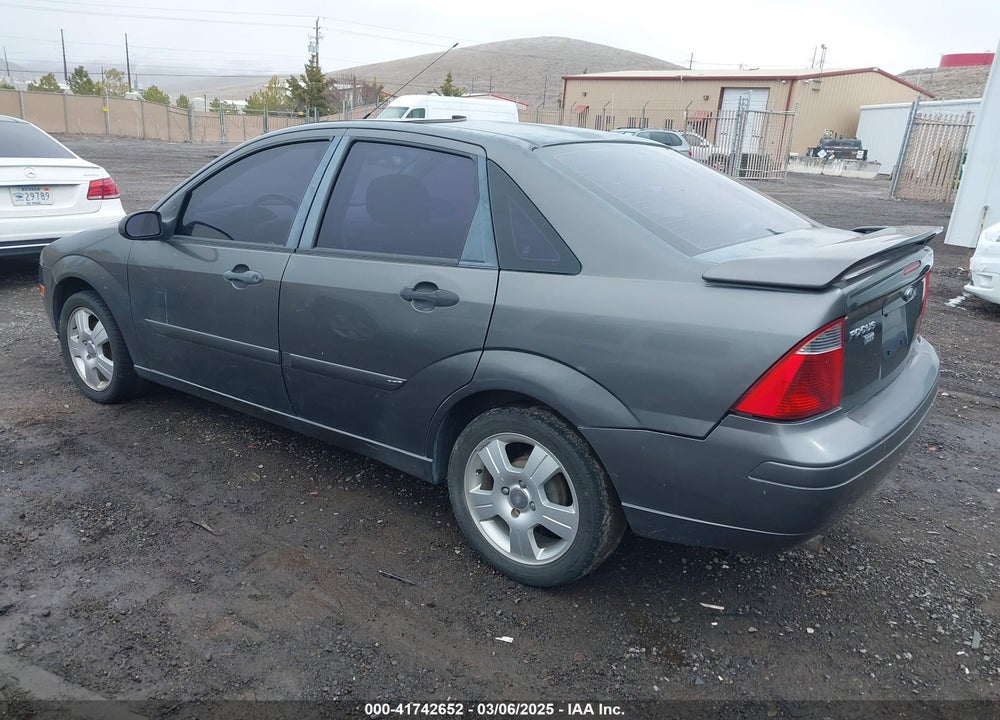 2007 FORD FOCUS VIN: 1FAHP34NX7W343949