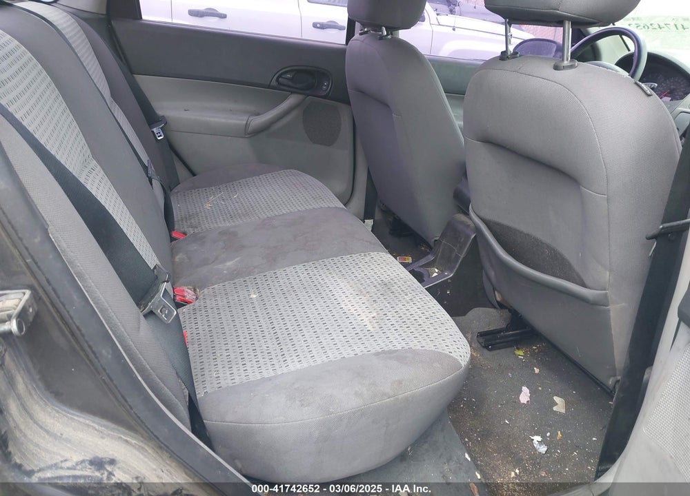2007 FORD FOCUS VIN: 1FAHP34NX7W343949