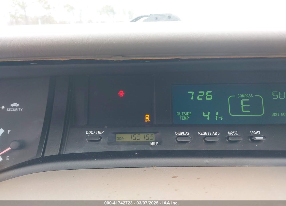 2001 TOYOTA AVALON VIN: 4T1BF28B61U180325