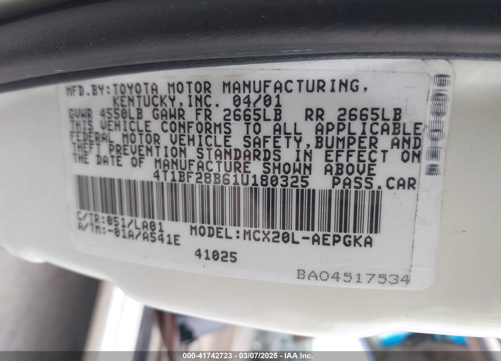 2001 TOYOTA AVALON VIN: 4T1BF28B61U180325