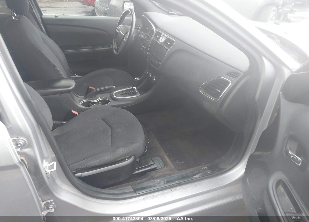 2014 CHRYSLER 200 TOURING VIN: 1C3CCBBG8EN191322