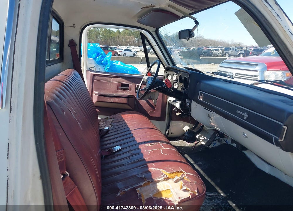 1984 CHEVROLET C10 VIN: 1GCCC14D7EF347031
