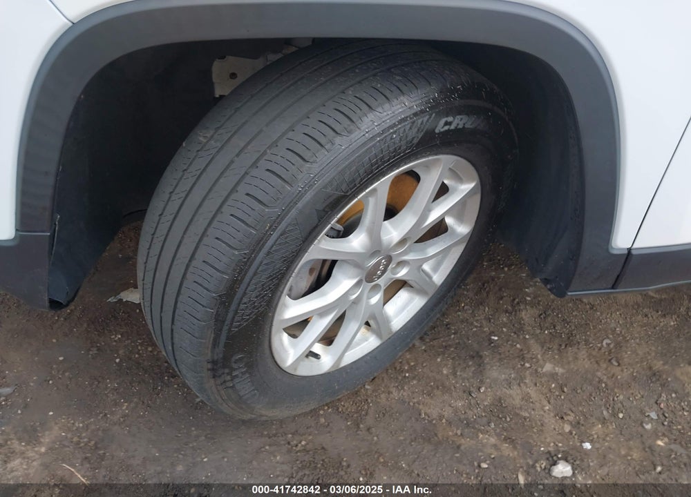 2017 JEEP CHEROKEE VIN: 1C4PJMCS7HW635967