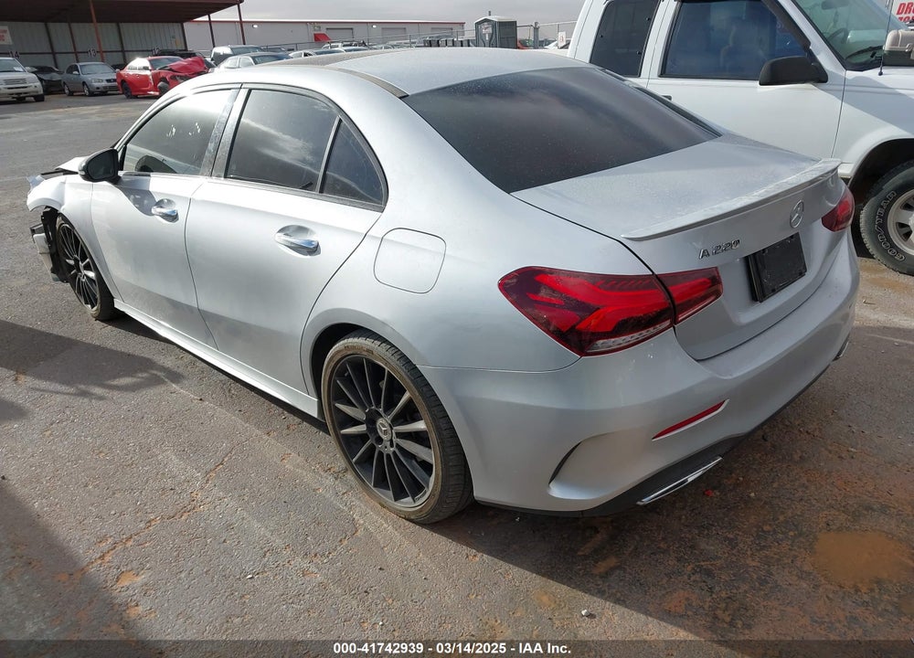 2021 MERCEDES-BENZ A-CLASS VIN: W1K3G4EB9MJ269341