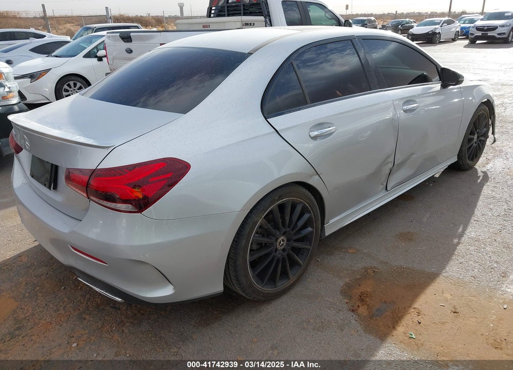 2021 MERCEDES-BENZ A-CLASS VIN: W1K3G4EB9MJ269341