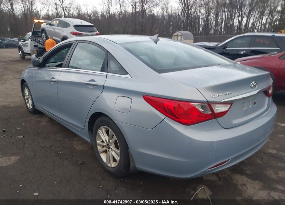 2013 HYUNDAI SONATA VIN: 5NPEB4AC5DH658986